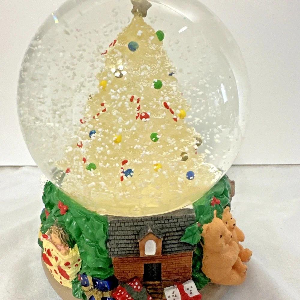 Vintage Decorating Christmas Tree LIghted Musical Water Large Snow Globe EVC
